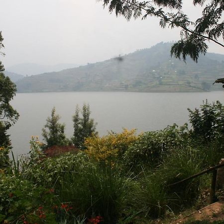 Amasiko Homestay Lake Bunyonyi Kabale Exterior photo